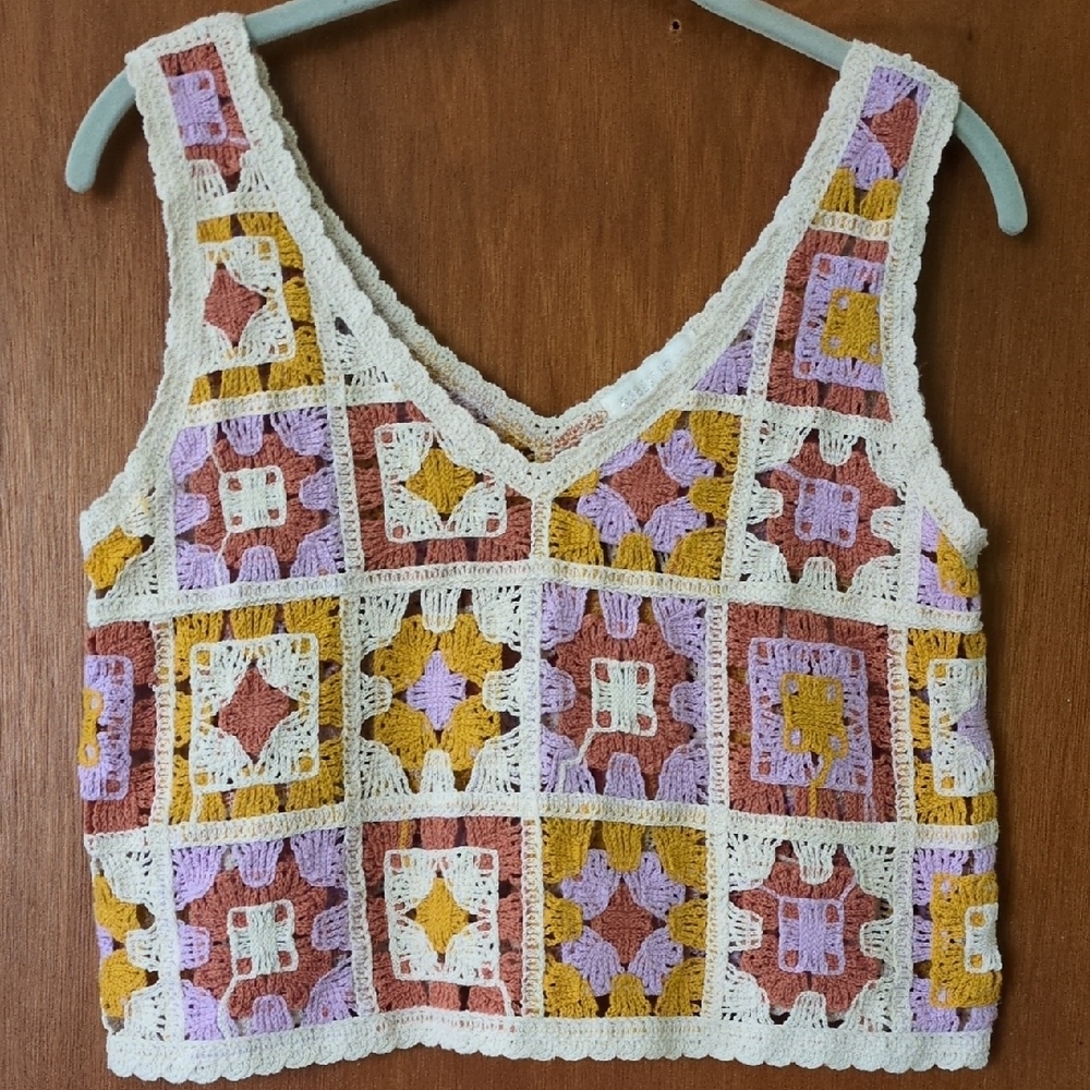 Granny Square Cropped Tank Top Size Large